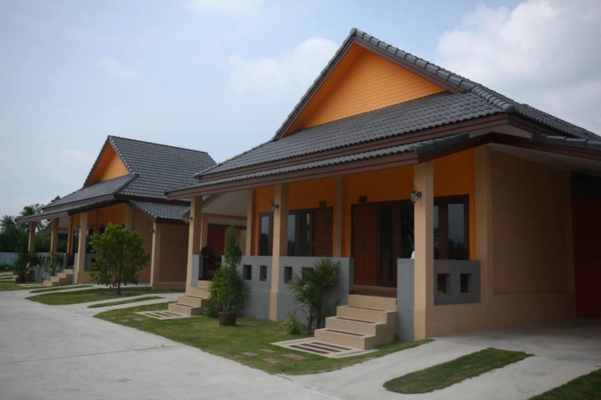 Juntima Boutique Hotel Phetcsaburi Kültér fotó